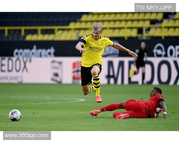 哈德斯与西汉姆对决前瞻分析及比赛预测展望